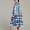 ella_midiblueoffwhite_1.webp Devotion TWINS Kleider | Ella Midi-Blue/Offwhite